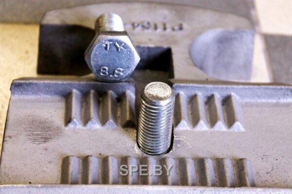 Крепления под метрическую резьбу ASTEC