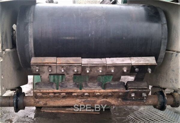 Скребок ленты транспортерной AMMANN 215 04 В СН 7