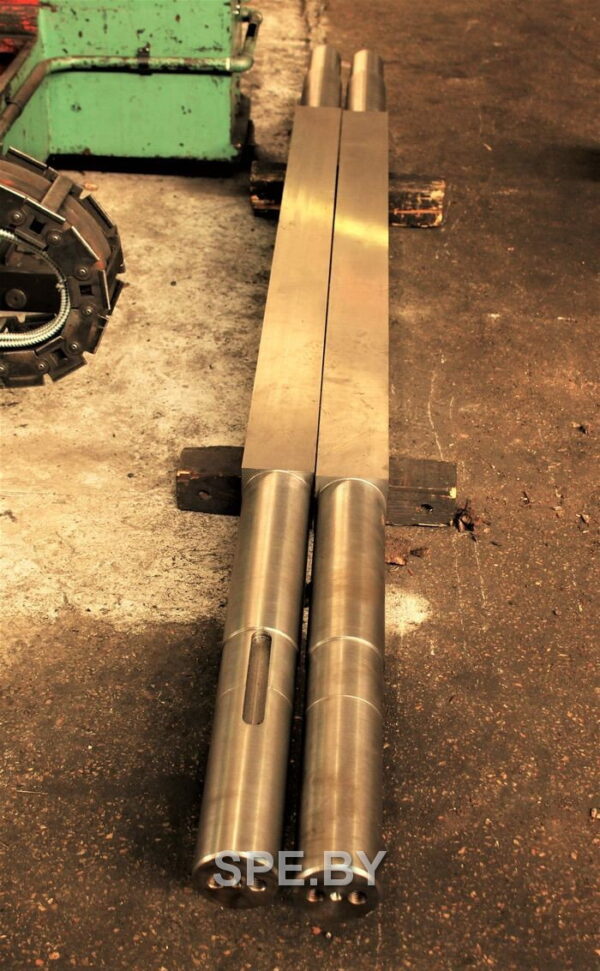 Вал смесителя 2022604, AMOMATIC 240